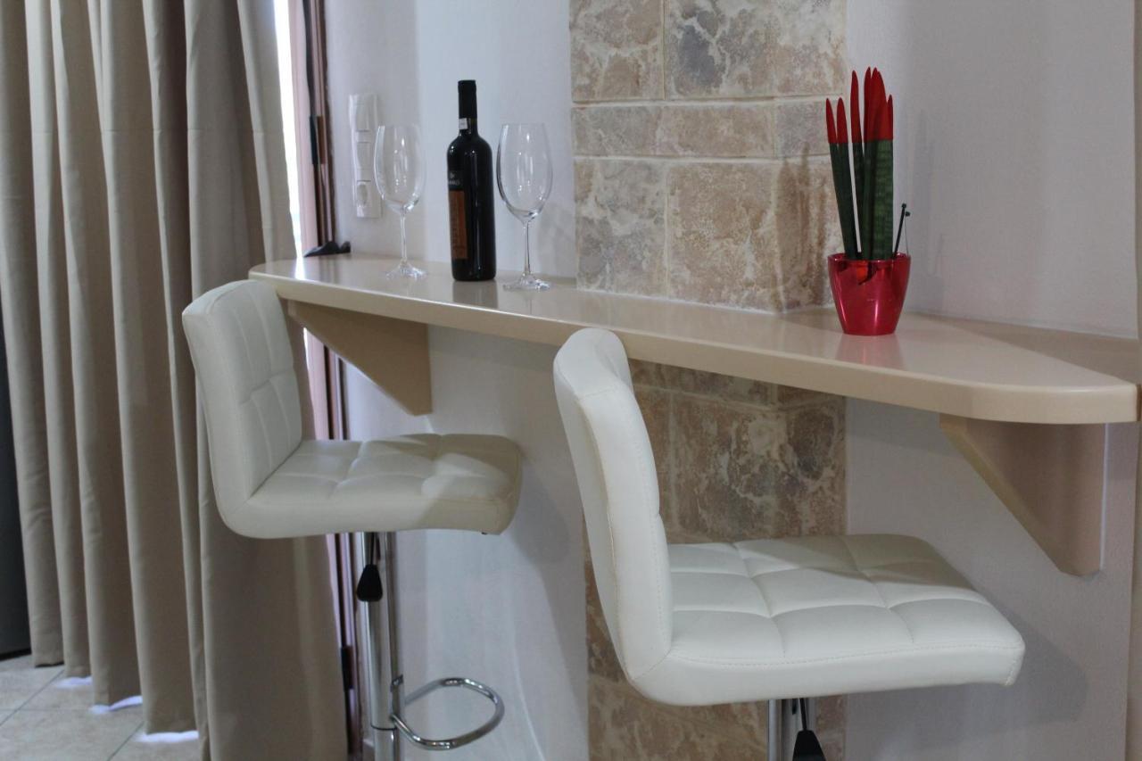 Vakis Apartments 5 Romanon Dış mekan fotoğraf